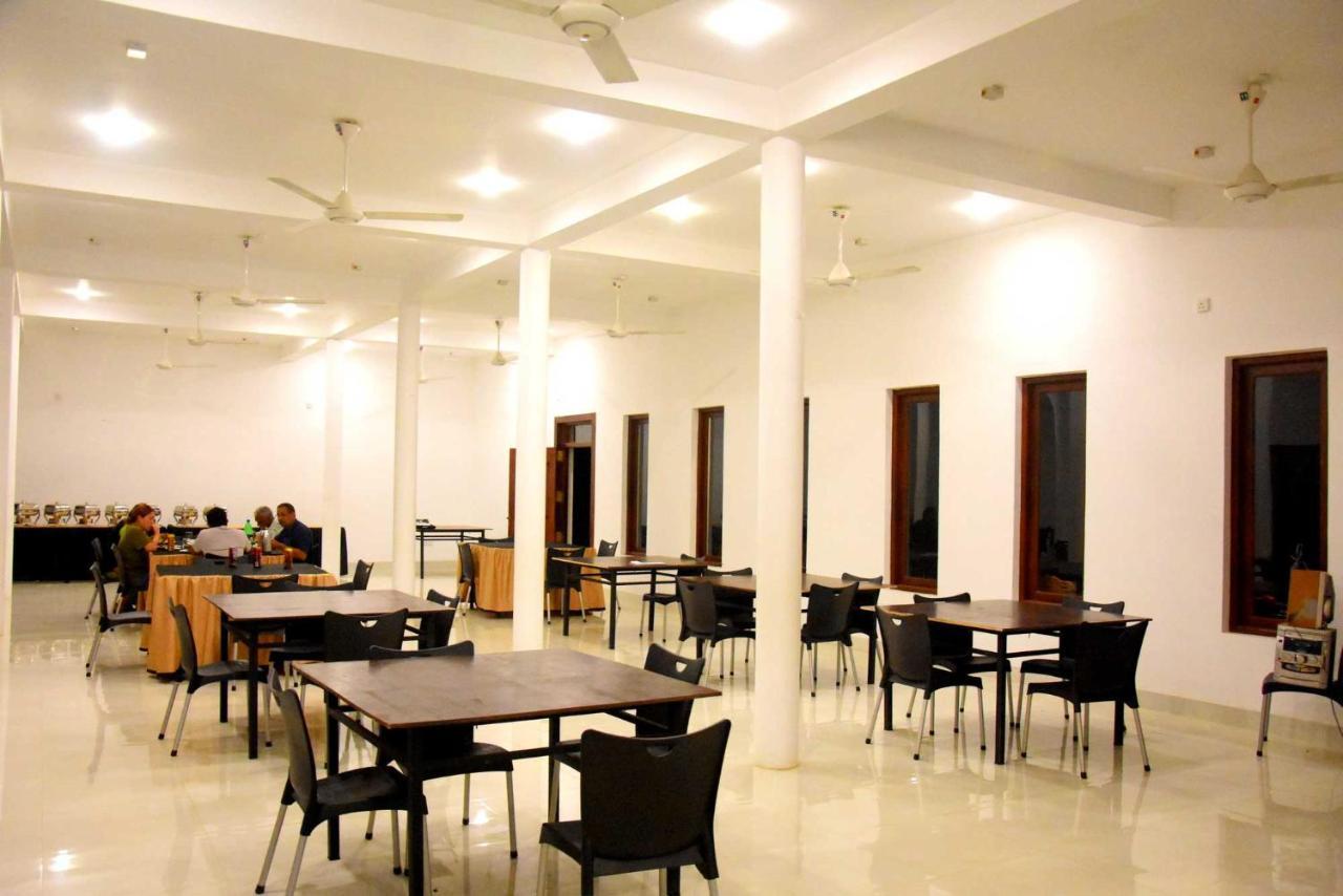 Wingate Hotel Wilgamuwa Wasgamuwa ภายนอก รูปภาพ
